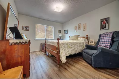 1055 W Village Green Rd, Deland, FL 32720 - Photo 11