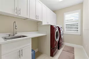 918 S Victoria Hills Dr, Deland, FL 32724 - Photo 17