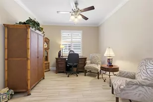 918 S Victoria Hills Dr, Deland, FL 32724 - Photo 11