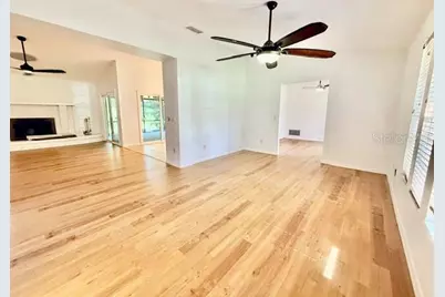 860 N Kansas Avenue, Deland, FL 32724 - Photo 3