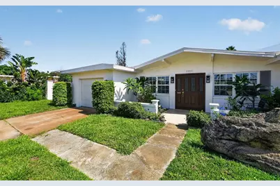 2525 Coral Way W, Daytona Beach, FL 32118 - Photo 1