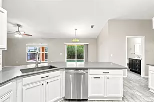 521 Tacoma Ave, Deltona, FL 32725 - Photo 11