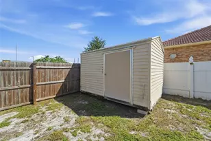 1289 Dandelion Dr, Deltona, FL 32725 - Photo 29