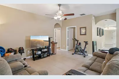 327 Marathon Lane, Sanford, FL 32771 - Photo 9