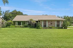 4 Bass Lake Dr, Debary, FL 32713 - Photo 1