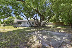 2456 Kimberly Dr, Deltona, FL 32738 - Photo 29