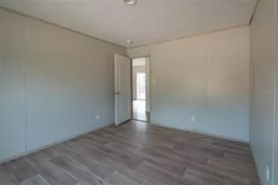 8719 N Presnell Terrace, Dunnellon, FL 34433 - Photo 9