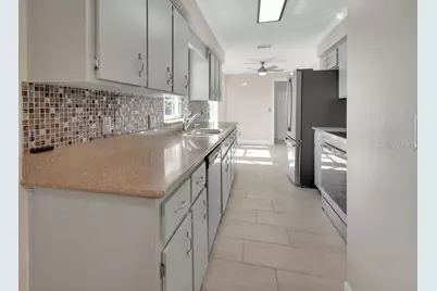 103 Siesta Court, Deland, FL 32724 - Photo 9