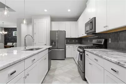 108 Suffolk Ct., Deland, FL 32724 - Photo 9