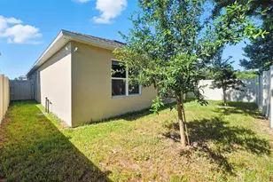 1753 Bent Br Ave, Deland, FL 32720 - Photo 7