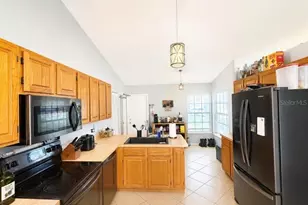 561 Astoria Dr, Deland, FL 32724 - Photo 9