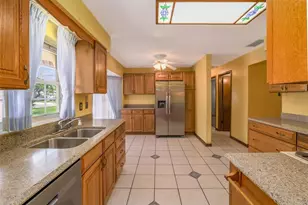 229 Georgetowne Blvd, Daytona Beach, FL 32119 - Photo 9