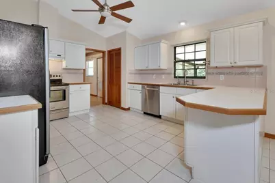 750 Oak Terrace, Orange City, FL 32763 - Photo 7