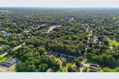 E New York Avenue, Deland, FL 32724 - Photo 5