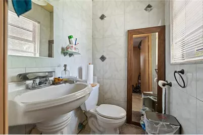 2202 Ravenall Avenue, Orlando, FL 32811 - Photo 11