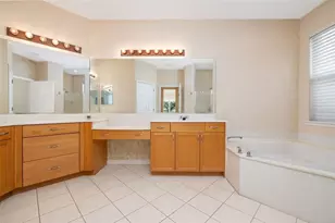 314 W Lake Victoria Cir, Deland, FL 32724 - Photo 25
