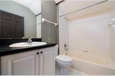 314 W Lake Victoria Circle, Deland, FL 32724 - Photo 31