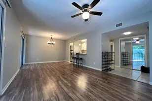 100 Sweetgum Woods Ct, Deltona, FL 32725 - Photo 3