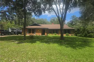 2417 S Oak Park Dr, Deland, FL 32724 - Photo 1