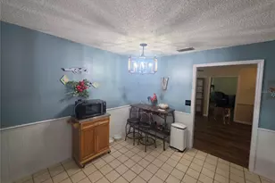 2417 S Oak Park Dr, Deland, FL 32724 - Photo 19