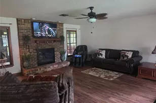 2417 S Oak Park Dr, Deland, FL 32724 - Photo 21