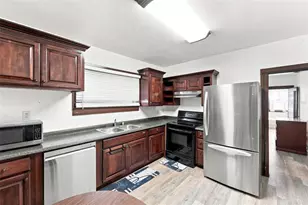 316 S Amelia Ave, Deland, FL 32724 - Photo 3