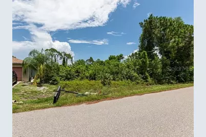 12414 Deepwoods Avenue, Port Charlotte, FL 33981 - Photo 3