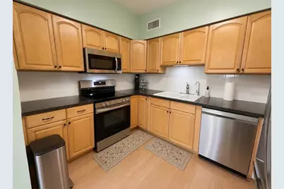 7812 N Gomez Avenue, Tampa, FL 33614 - Photo 7