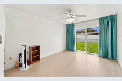 7812 N Gomez Avenue, Tampa, FL 33614 - Photo 35