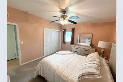 7812 N Gomez Avenue, Tampa, FL 33614 - Photo 17