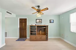 7812 N Gomez Ave, Tampa, FL 33614 - Photo 31