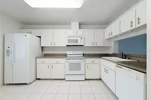 15 Escondido Ct, Altamonte Springs, FL 32701 - Photo 7