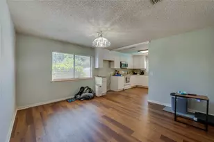1040 W Village Green Rd, Deland, FL 32720 - Photo 11