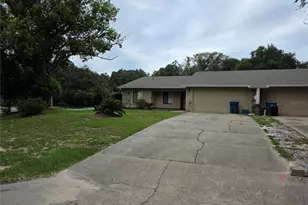 1040 W Village Green Rd, Deland, FL 32720 - Photo 5