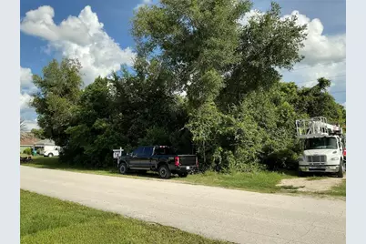 883 Trumbull Street, Deltona, FL 32725 - Photo 5