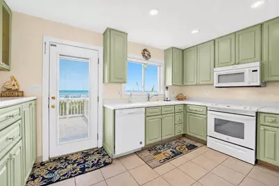 921 N Atlantic Avenue, New Smyrna Beach, FL 32169 - Photo 13