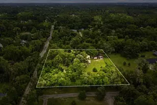 1320 W Taylor Rd, Deland, FL 32720 - Photo 3