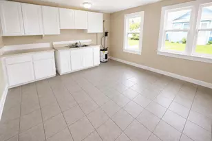 308 N Peninsula Dr, Daytona Beach, FL 32118 - Photo 3