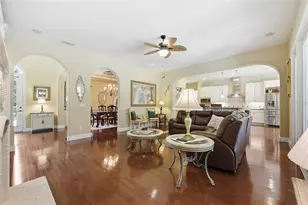 315 W Blue Water Edge Dr, Eustis, FL 32736 - Photo 17