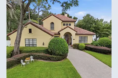 315 W Blue Water Edge Drive, Eustis, FL 32736 - Photo 1