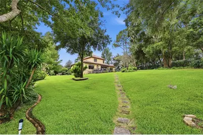 315 W Blue Water Edge Drive, Eustis, FL 32736 - Photo 7
