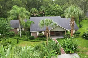 1925 Lady Bug Ln, Deland, FL 32720 - Photo 1