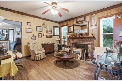 1413 E New York Avenue, Deland, FL 32724 - Photo 11