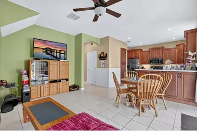 239 W Tarrington Drive, Deland, FL 32724 - Photo 15