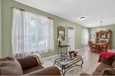 239 W Tarrington Drive, Deland, FL 32724 - Photo 9