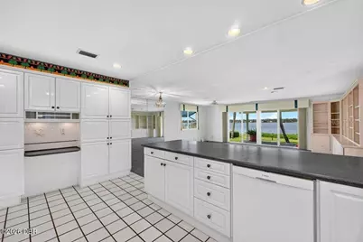 448 Riverside Drive, Ormond Beach, FL 32176 - Photo 13