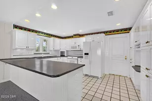 448 Riverside Dr, Ormond Beach, FL 32176 - Photo 11