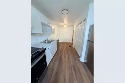 229 W Wisconsin Avenue, Deland, FL 32720 - Photo 3