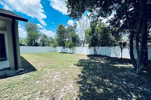 2060 Everest St, Deltona, FL 32738 - Photo 17
