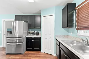 1344 9th St, Orange City, FL 32763 - Photo 11